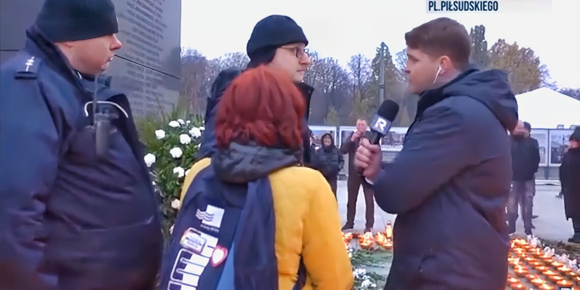 Policja w czasach Tuska szkolona po nowemu? Można już dewastować nielubiane pomniki