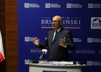 GORZÓW WLKP.: Konserwatyści rozmawiali o bezpieczeństwie