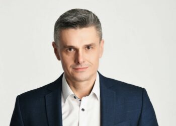 Wicemarszałek Ciemnoczołowski na kolejnym intratnym stołku. „To się ociera o korupcję?”