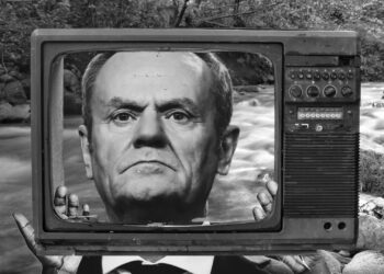 Nowy świat mediów leży poza zasięgiem Tuska