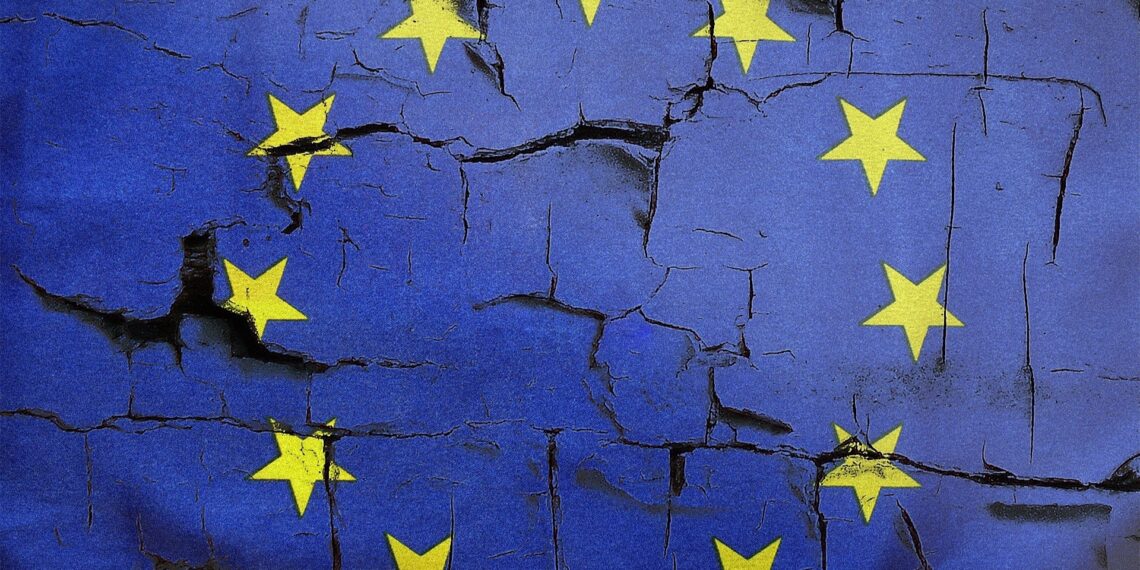 Kult iluzji europejskiej siły. Tusk nie mógł zawieść 1 Kult iluzji europejskiej siły. Tusk nie mógł zawieść