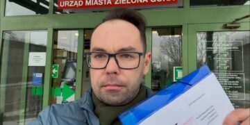 Miasto wymieniło tablicę i usunęło z niej… Polki. Teraz są same Żydówki